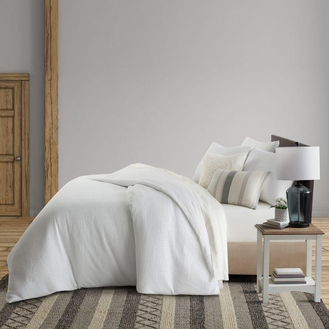 Bee & Willow™ Home Matelassé 3-Piece Full/Queen Comforter Set in White
