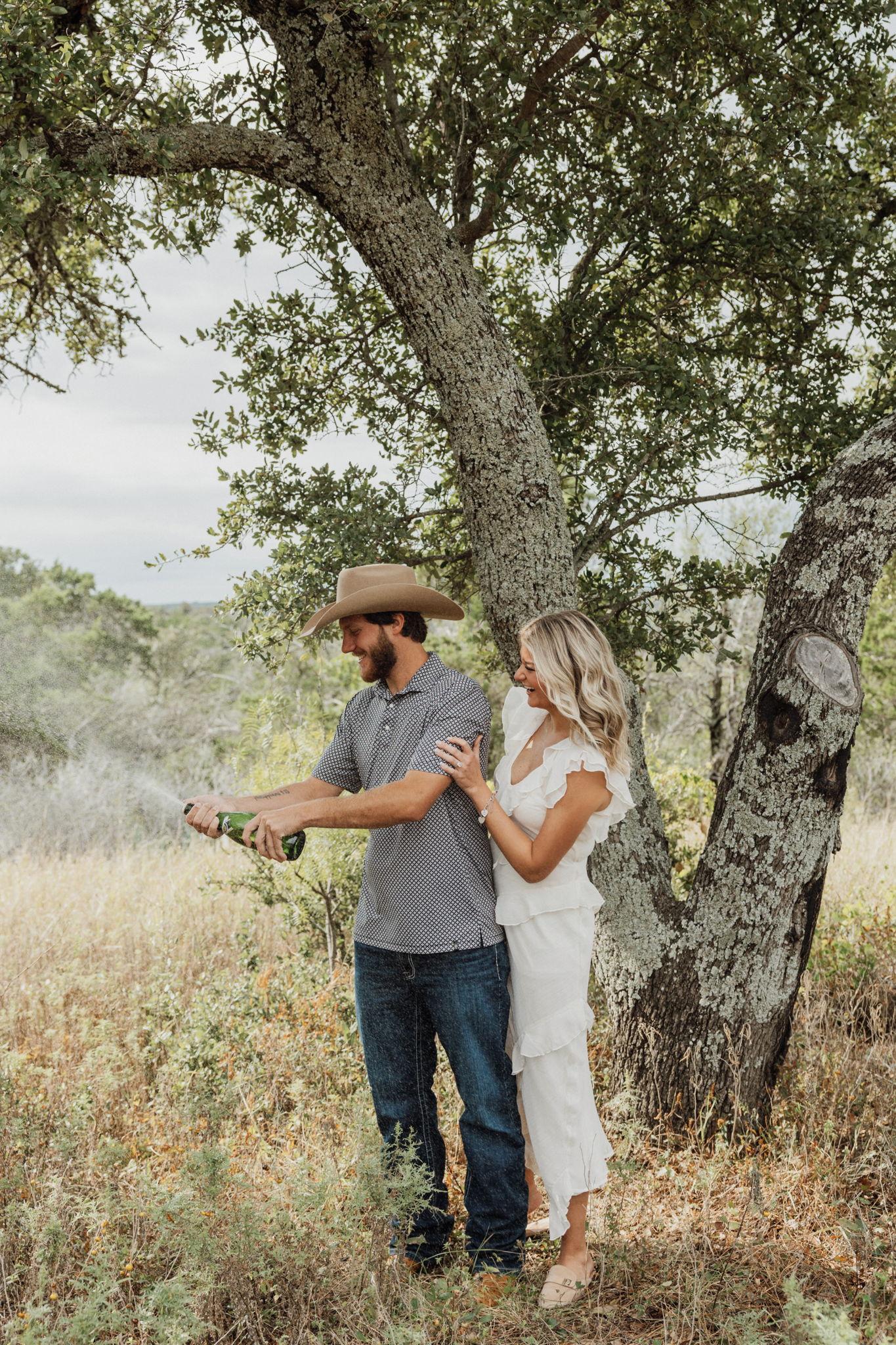 The Wedding Website of Jessica McQuillan and Jackson Farmer