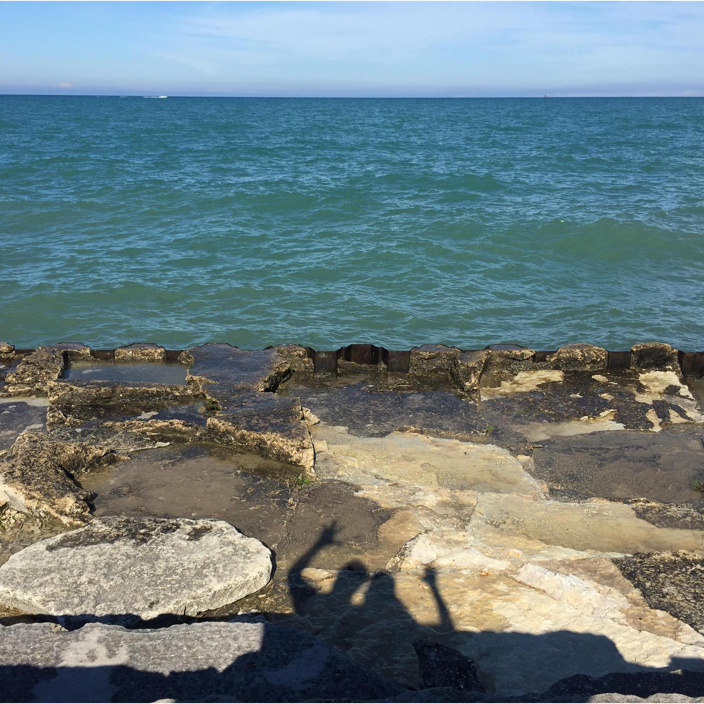 Biking along the Chicago shore of Lake Michigan