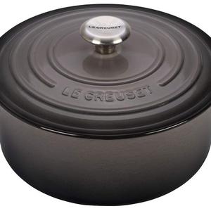 Le Creuset Signature Enameled Cast-Iron 5-1/2-Quart Round French (Dutch) Oven, Oyster