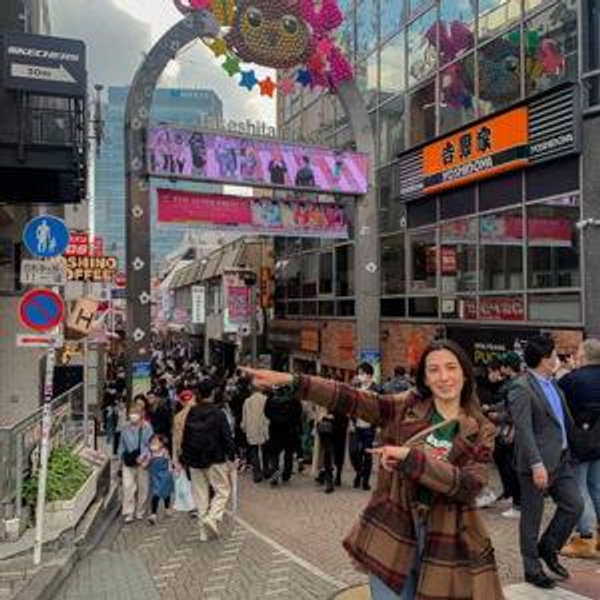 Harajuku Sweets & Street Food Tour With Shizuka Anderson