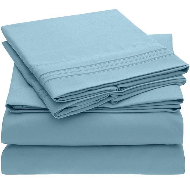 Mellanni Twin Sheet Set - Twin Sheets Kids - Hotel Luxury 1800 Bedding Sheets & Pillowcases - Extra Soft Cooling Bed Sheets - Wrinkle, Fade, Stain Resistant - 3 Piece (Twin, Light Blue)