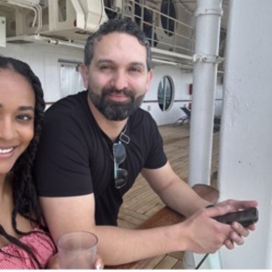 Aliyah and Abraham making memories.