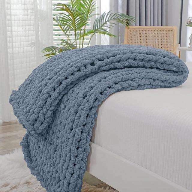Bigacogo Chunky Knit Blanket Throw 40"x60", 100% Hand Knitted Chenille Throw Blanket, Soft Thick Yarn Cable Knit Blanket, Cute Rope Knot Crochet Throw Blankets for Couch Bed Sofa (Cold Sea Blue