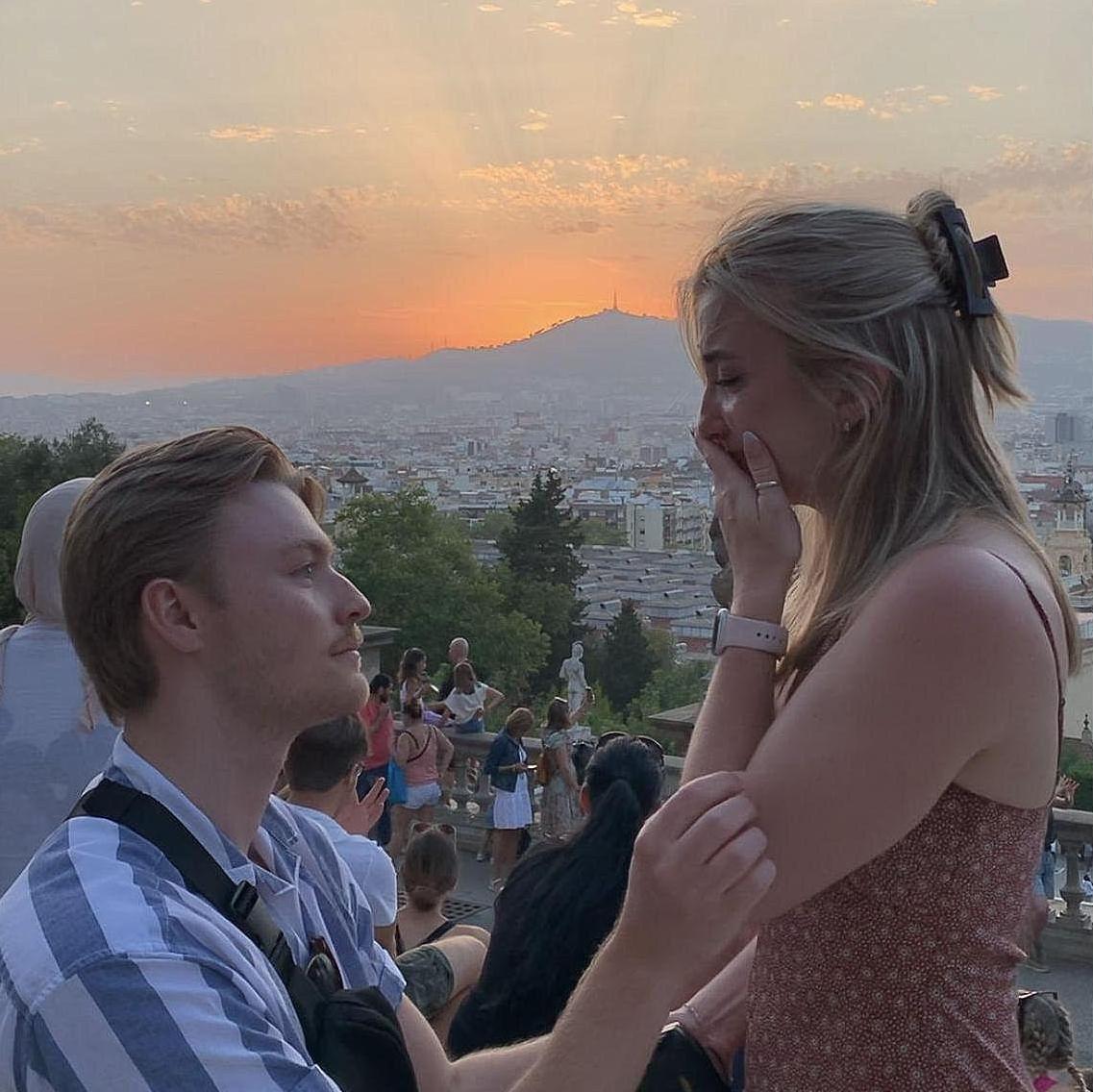 Their engagement in front of Museu Nacional d'Art De Catalunya