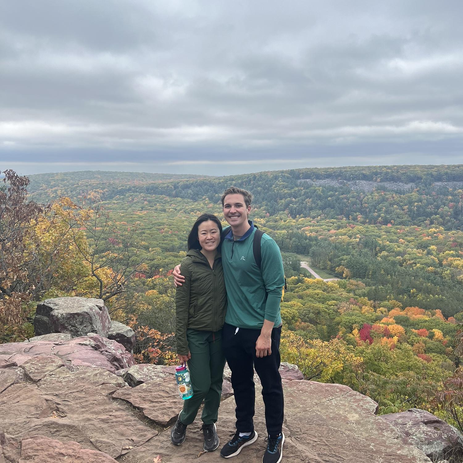 October 2023: Hiking in Devils Lake, WI