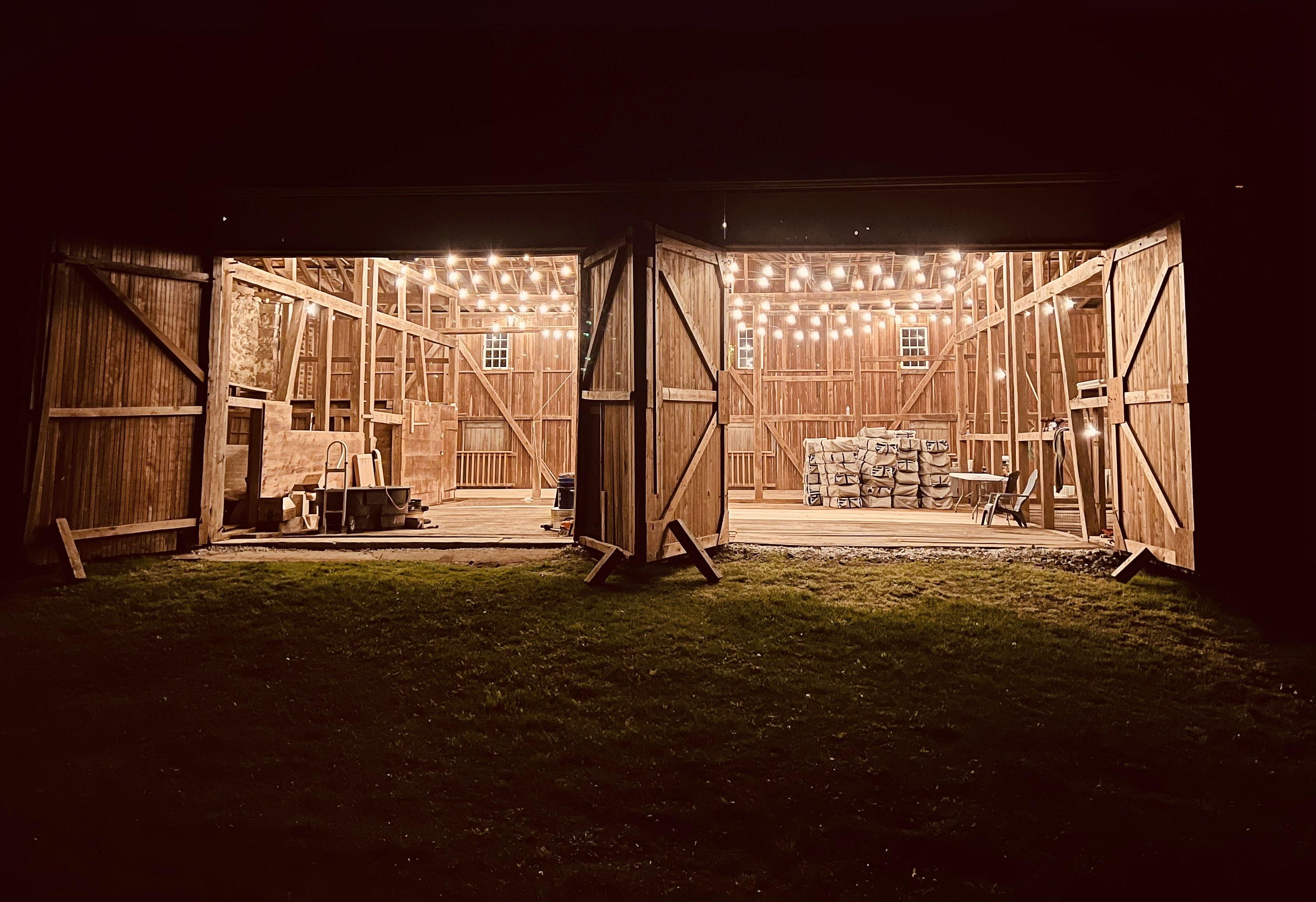 The Wedding Website of Tess Taylor and Joshua Taylor