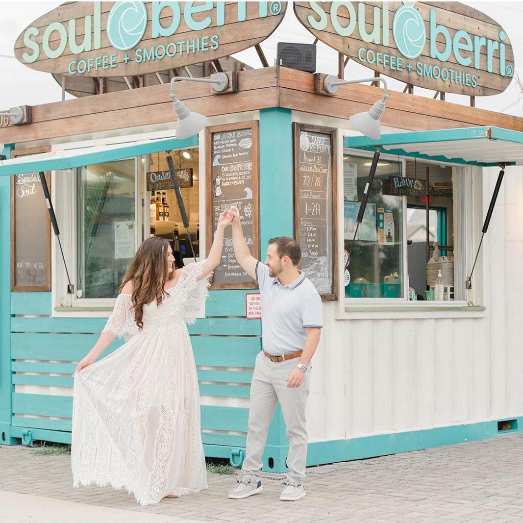 One of the other locations for our engagement shoot was at the local smoothie bar in Brigantine that we walk to every weekend in the summer.