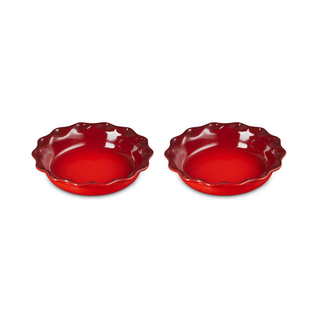 Le Creuset Stoneware Heritage Fluted 9" Pie Dish, Set of 2