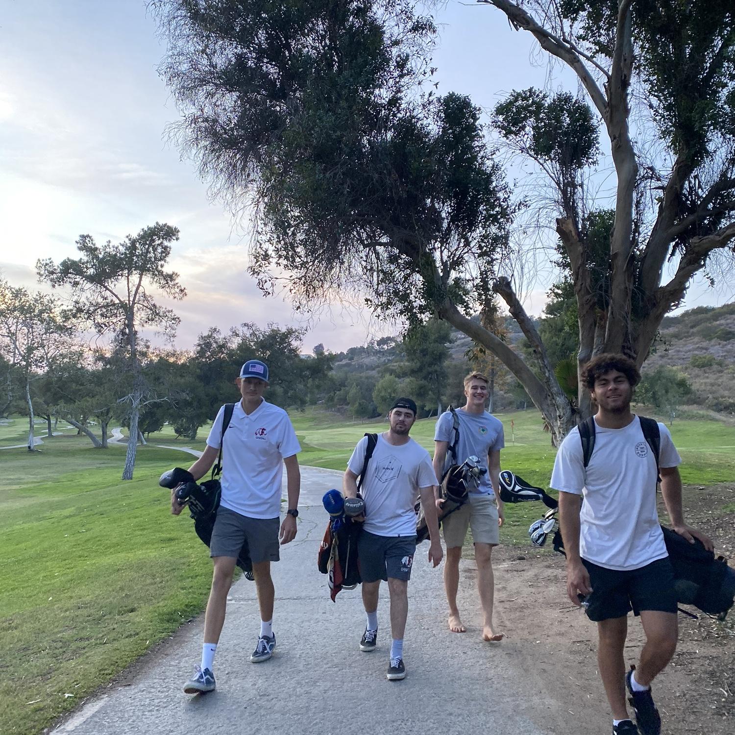Sunset golfin’