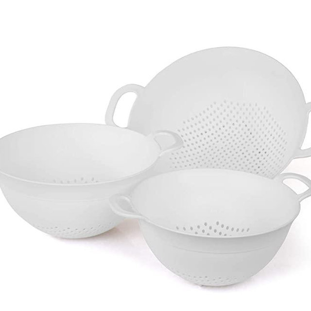 Mintra Home Colanders 3pk, (Assorted 3pk, White), (3pk includes 3 assorted sizes), Colorful, Fruit, Veggies, Pasta, Strainer, Dishwasher Safe, BPA Free, Durable, Heavy Duty
