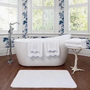 Scallop Bath Towel Starter Pack | Weezie