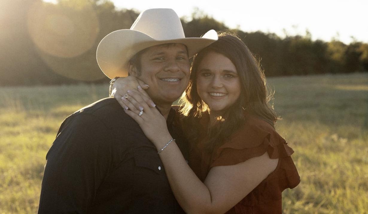 The Wedding Website of Makayla Gilliam and Paul Mata