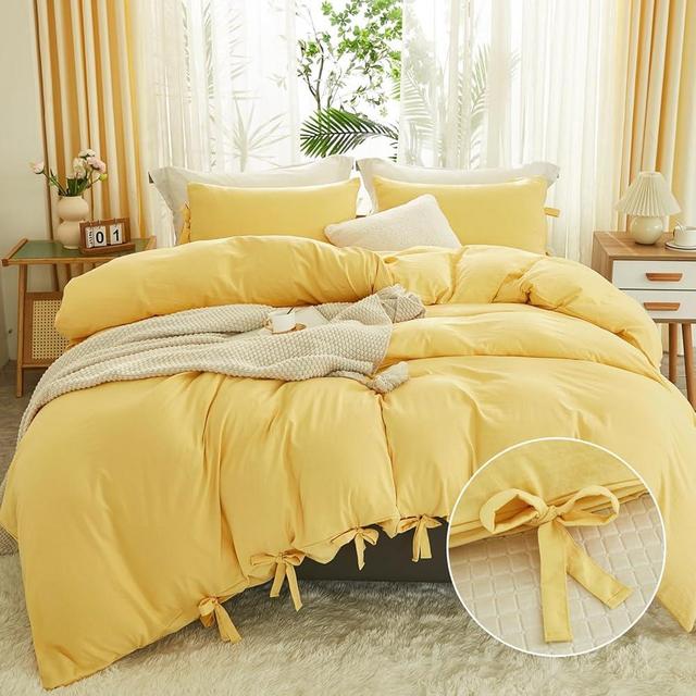 annadaif Yellow Duvet Cover Queen Size, 3 Pieces Soft Washed Microfiber Duvet Cover Set, Comforter Cover with Bowknot Bow Tie (1 Duvet Cover 90x90 Inch, 2 Pillowcases) Easy Care Bedding Set