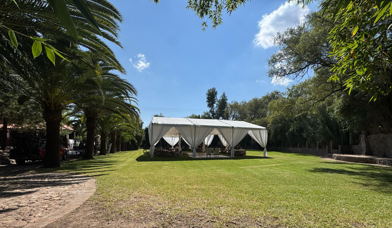 The Wedding Website of Giseel Ruiz and Hector A. Ortiz