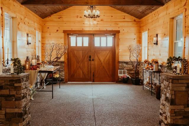 The Wedding Website of Christie Stevens and Joshua Hastreiter
