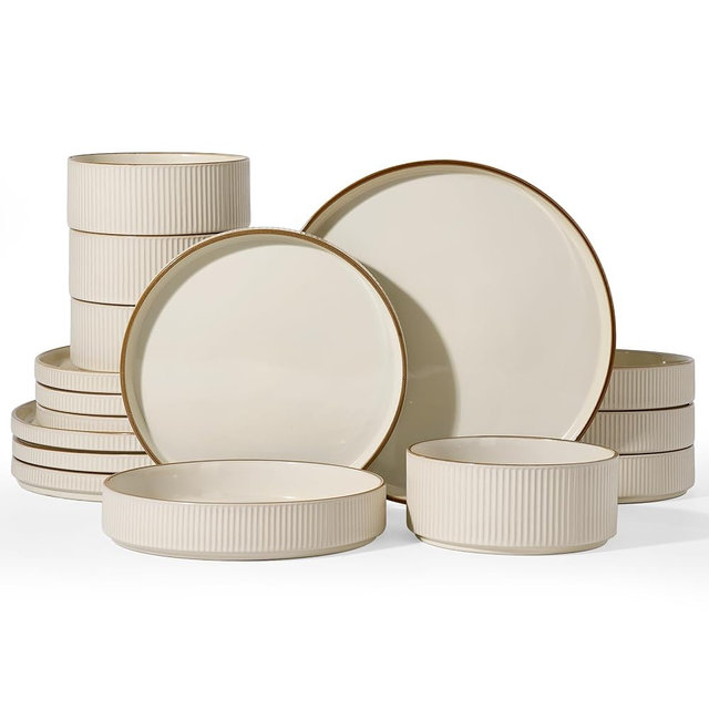Famiware Star 16-Piece Stoneware Dinnerware Sets with Trim, Service for 4 - Shallow Pasta Bowls & Flat Plates, Modern Rustic Ribbed Dishes, Chip & Scratch Resistant, Microwave & Dishwasher Safe, Cream