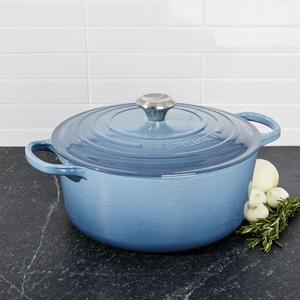 Le Creuset ® Signature 7.25-Qt. Marine Blue Round Dutch Oven