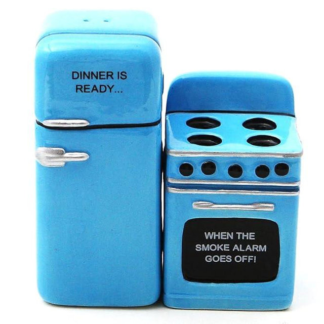 Retro Fridge and Stove Dinner is Ready Magnetic Ceramic Salt and Pepper Shakers