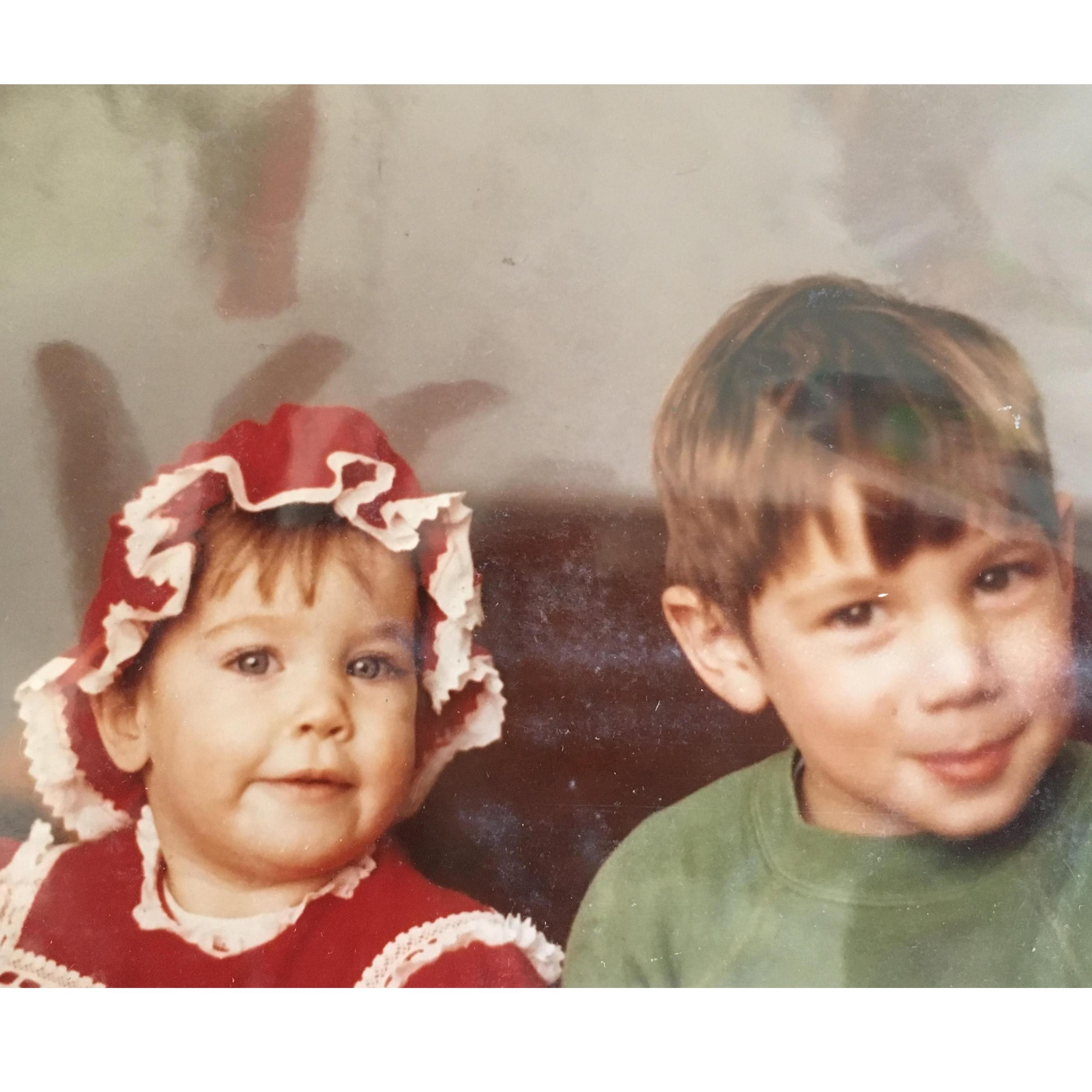 Linda & her brother Kevin