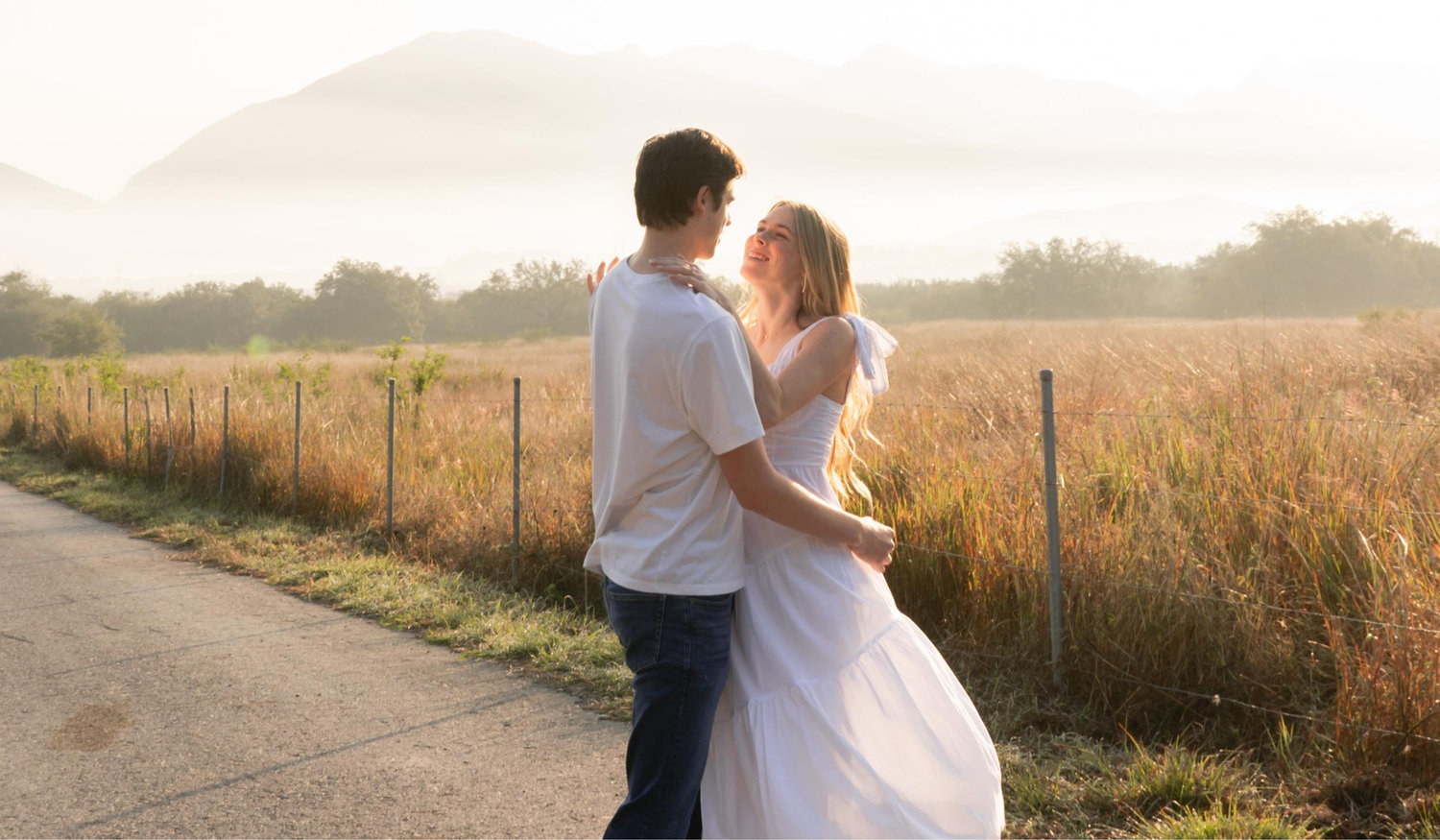 The Wedding Website of Hannah O'Brien and Jose Davila