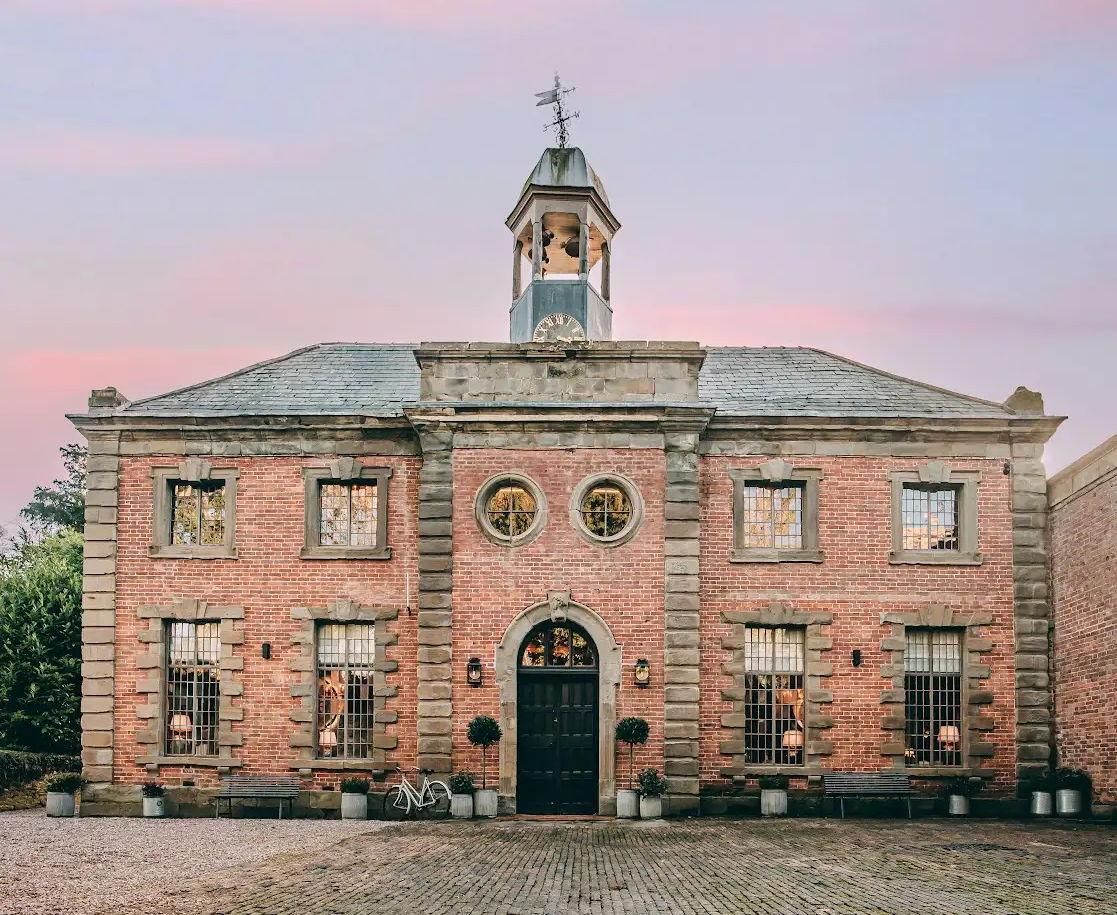 The Wedding Website of Emily Wood and Shaun Holden