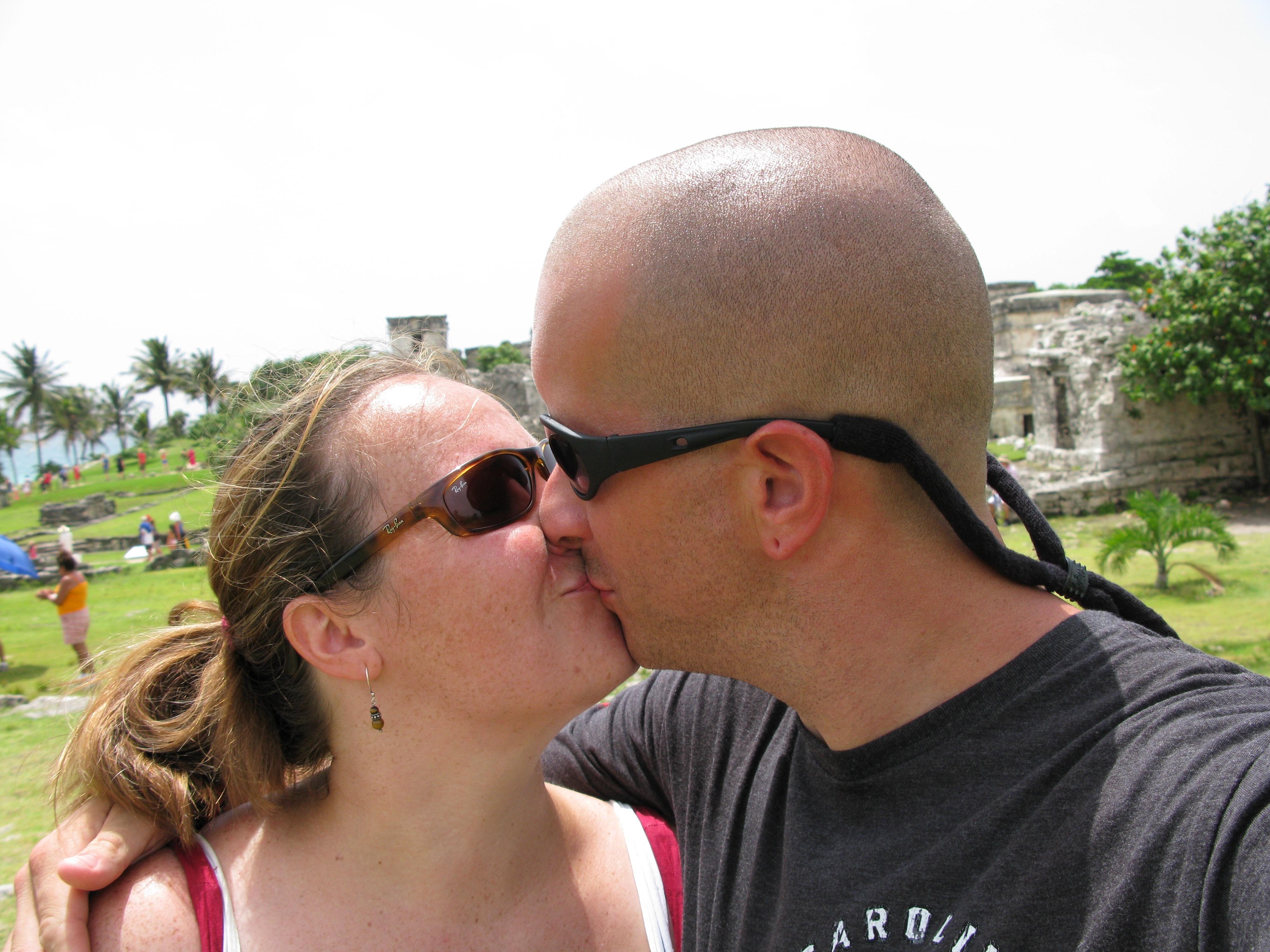 The Wedding Website of Danielle Stephenson and Paul Kaplan