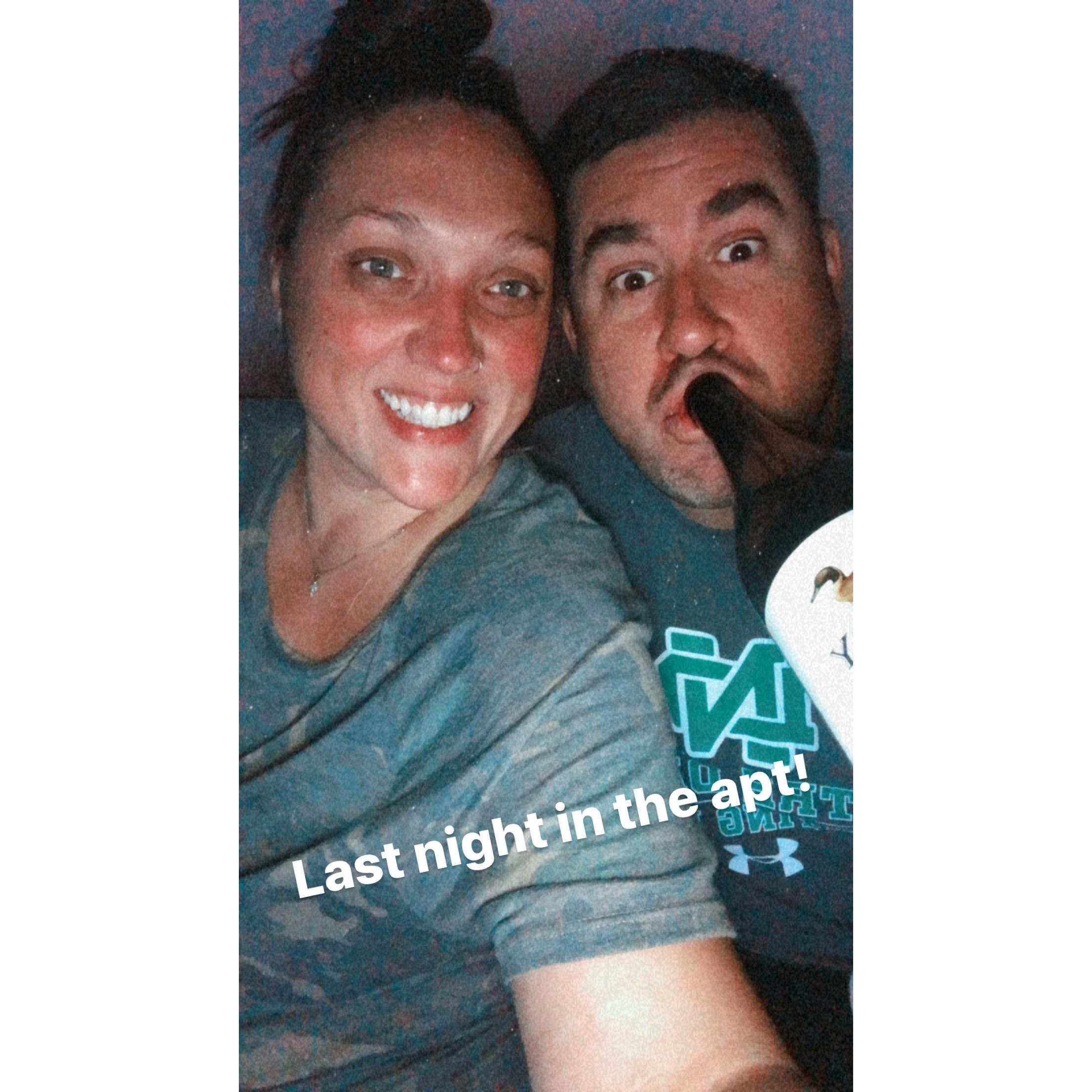 Is this a flattering pic of me? NO. But. it is the very last night we shared in Xen's apt before he officially moved into the house.