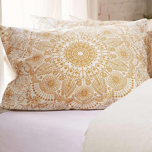 Amalie Medallion Sham Set