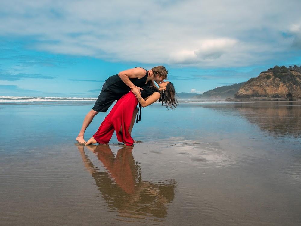 The Wedding Website of Devon Wright and Eric Plevin