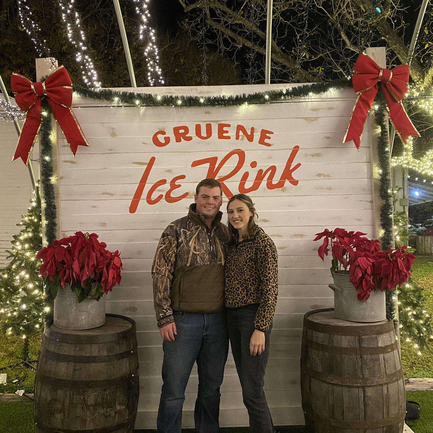 Second date. Cade finally found something that he is better at than Janae!