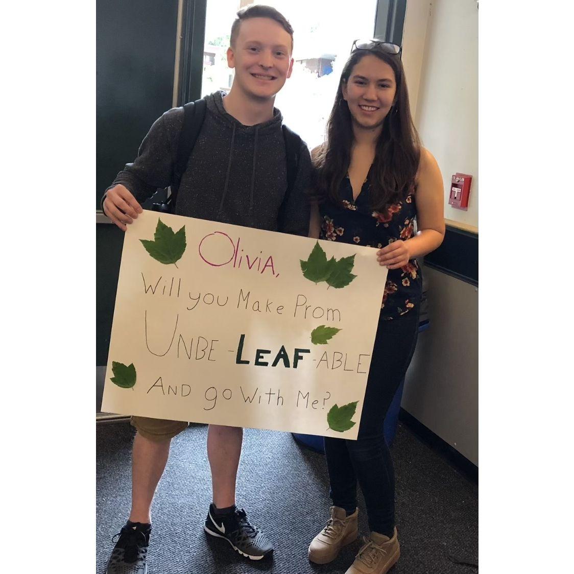 Max's "promposal" before classes