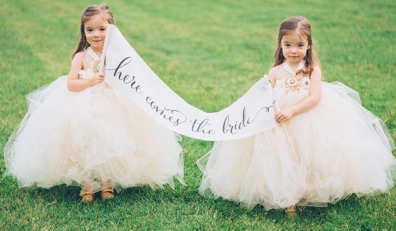 The Wedding Website of Elizabeth Ginas and Mohamed Gallow