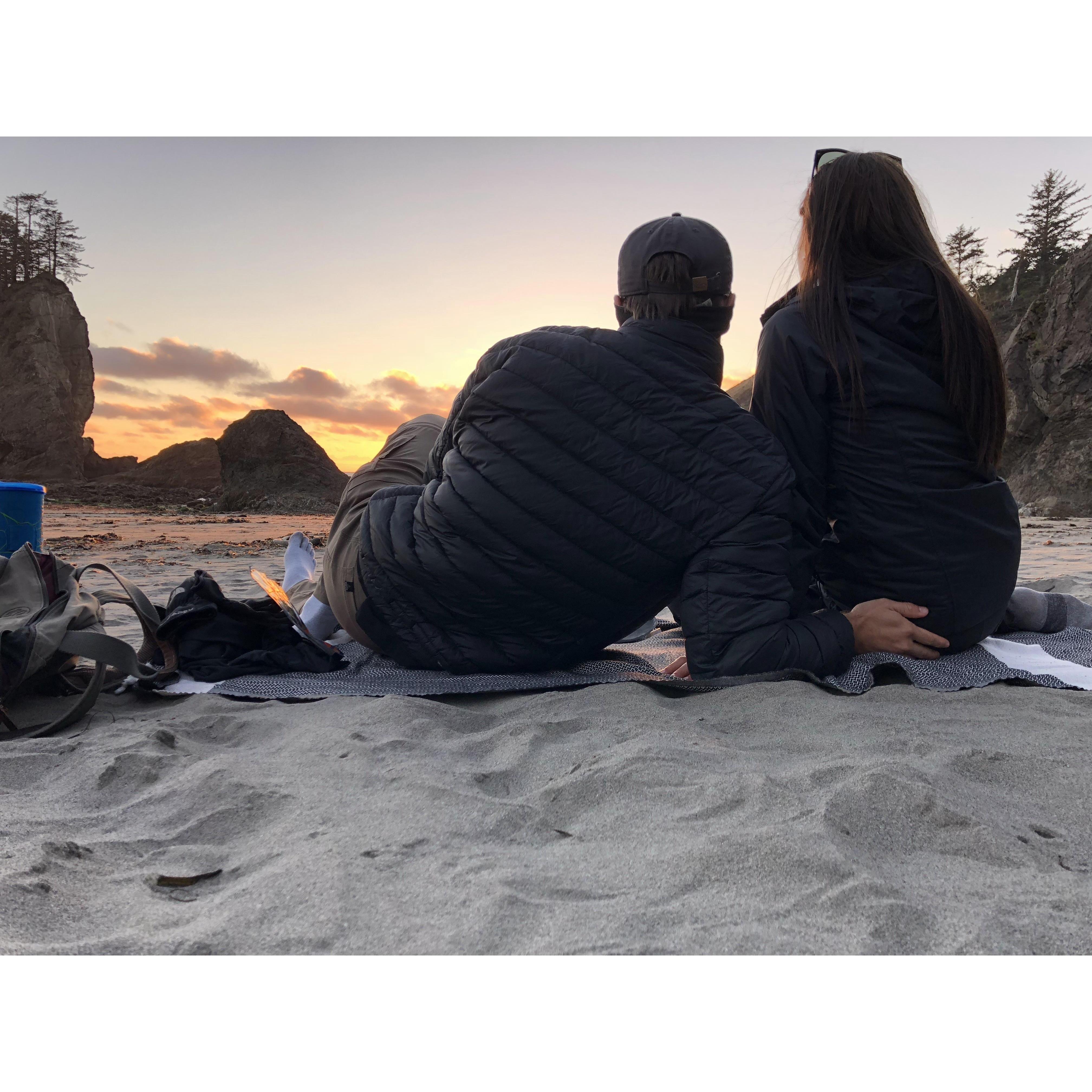 An amazing sunset visiting Third Beach in Olympic National Park
