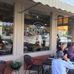 Oliver's Corner Bistro