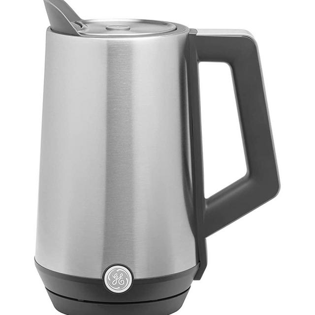 GE Electric Kettle | 6 Cup Capacity | Digital Temperature Control | Boils Water for Tea, Coffee in Minutes | Countertop Kitchen Essentials | 1500 Watts | Stainless Steel