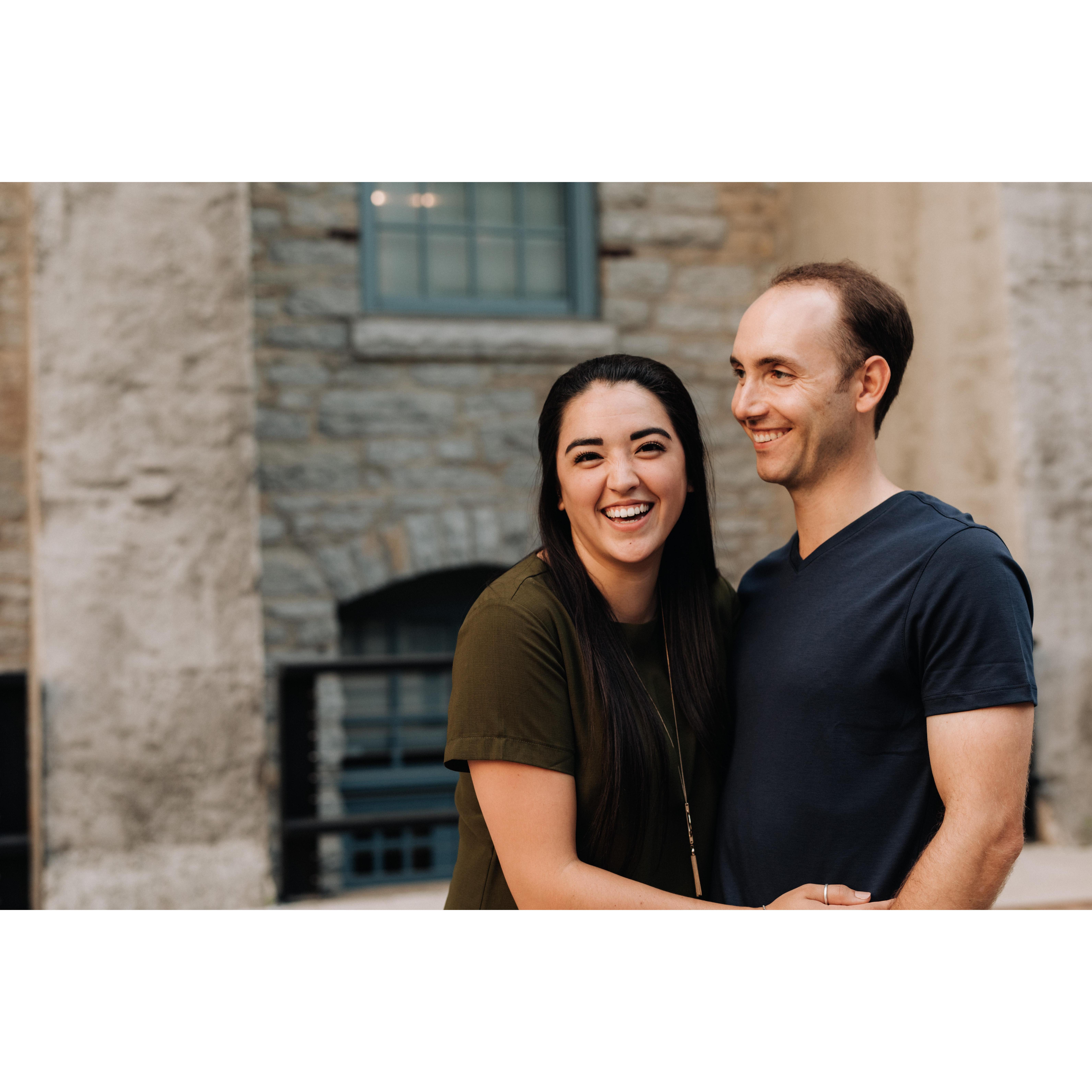 Engagement photos - St. Anthony Main (2020)