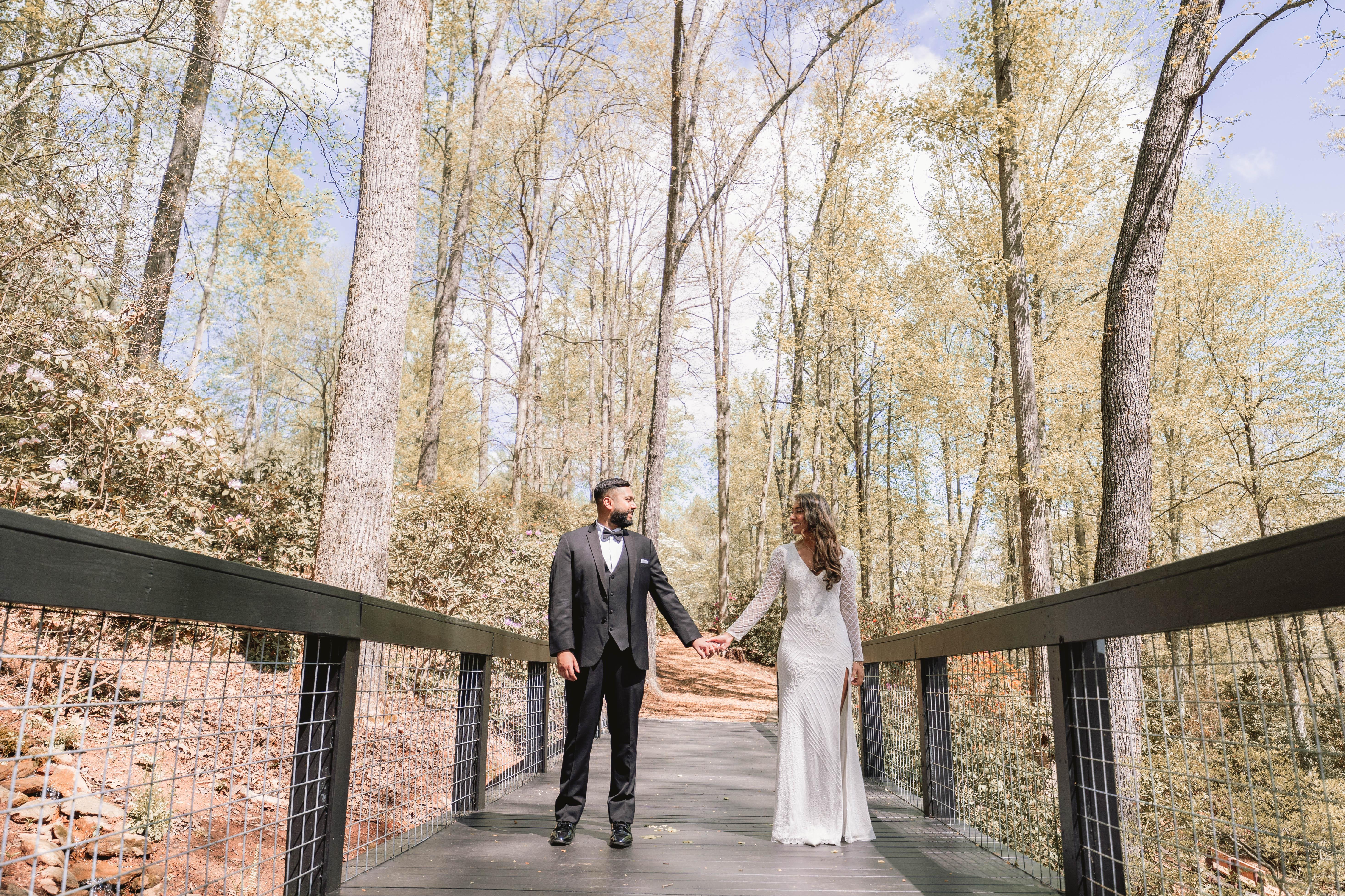 The Wedding Website of Christopher Williams and Judi Thomas