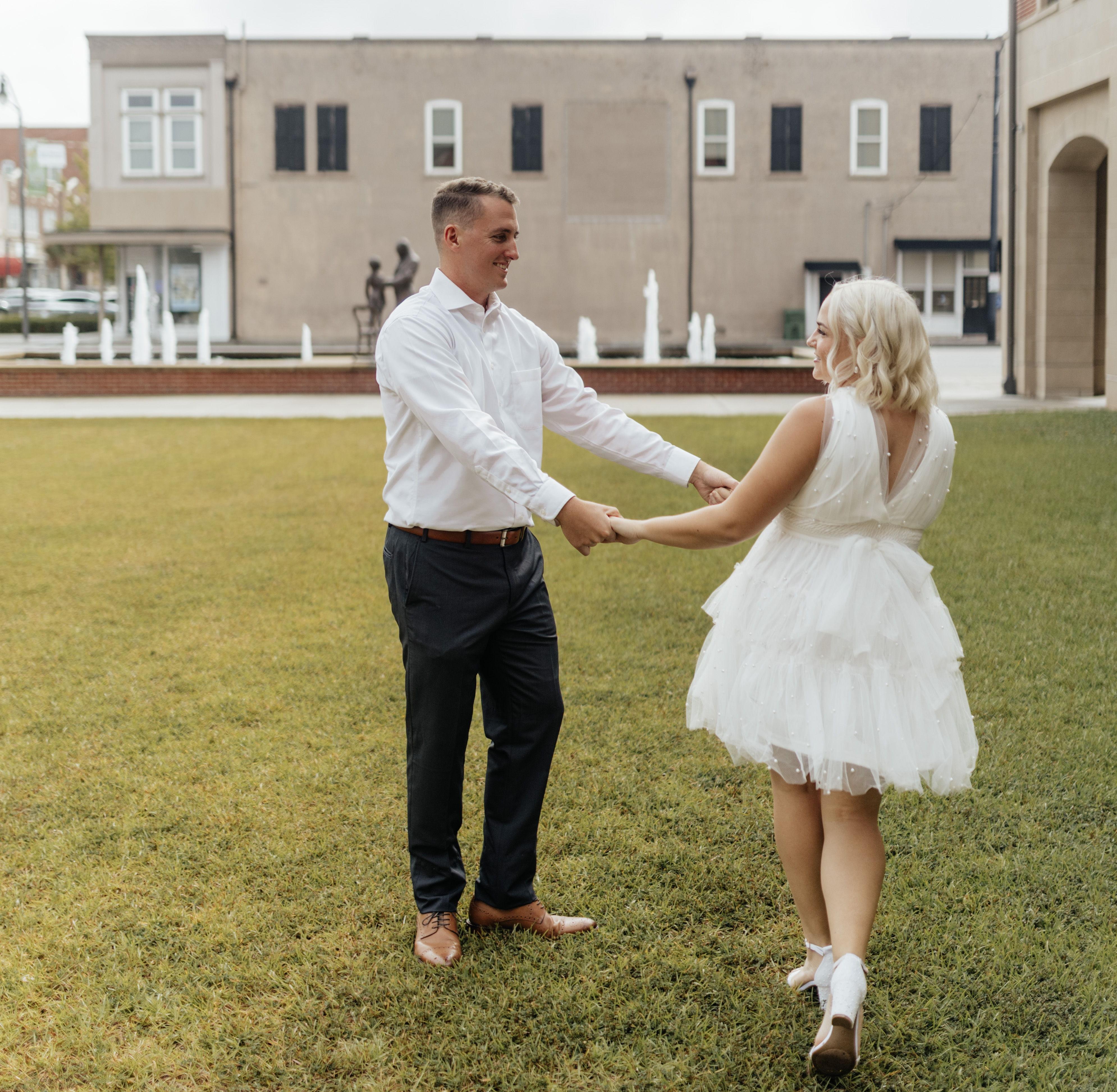 The Wedding Website of Riley Major and Bradley Woods