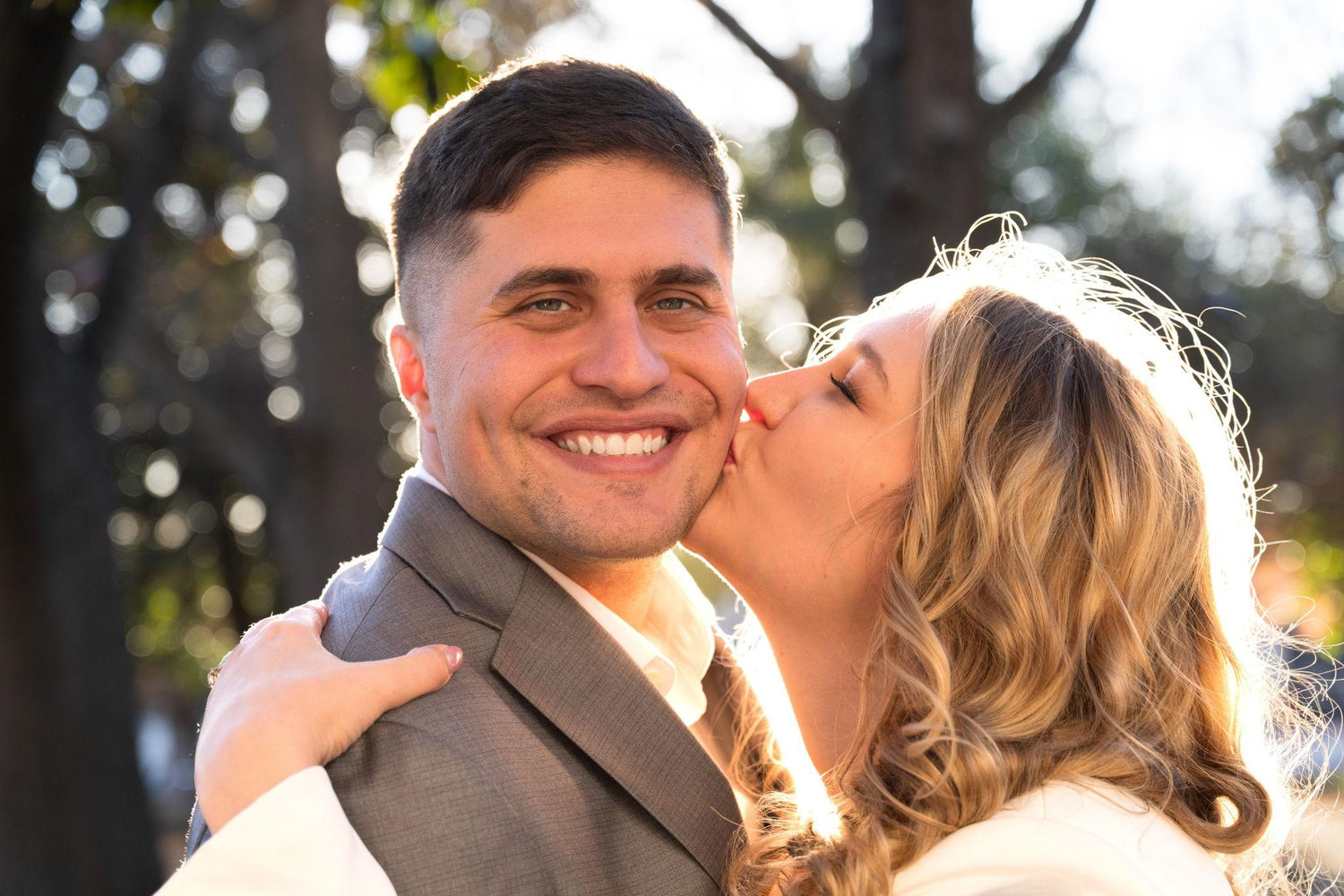 The Wedding Website of Rachel Raasch and Albert Schubert Fontes
