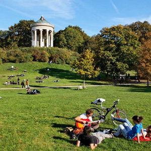 Picnic in the English Garden in Munich