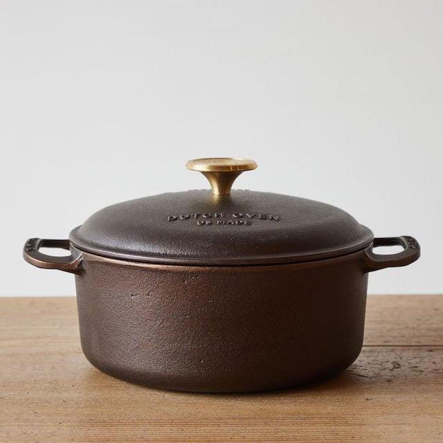 Smithey Cast Iron Dutch Oven