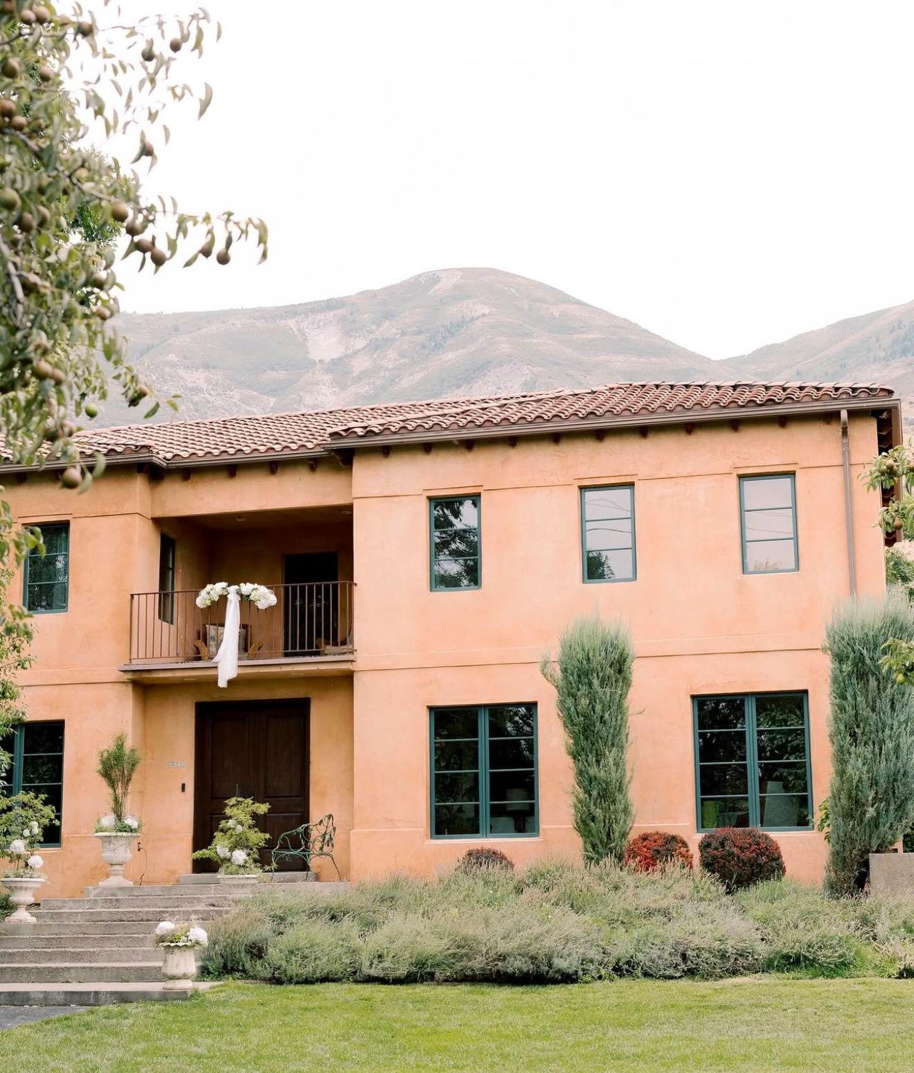 The Wedding Website of Hailee Coleman and Matthew Maeda