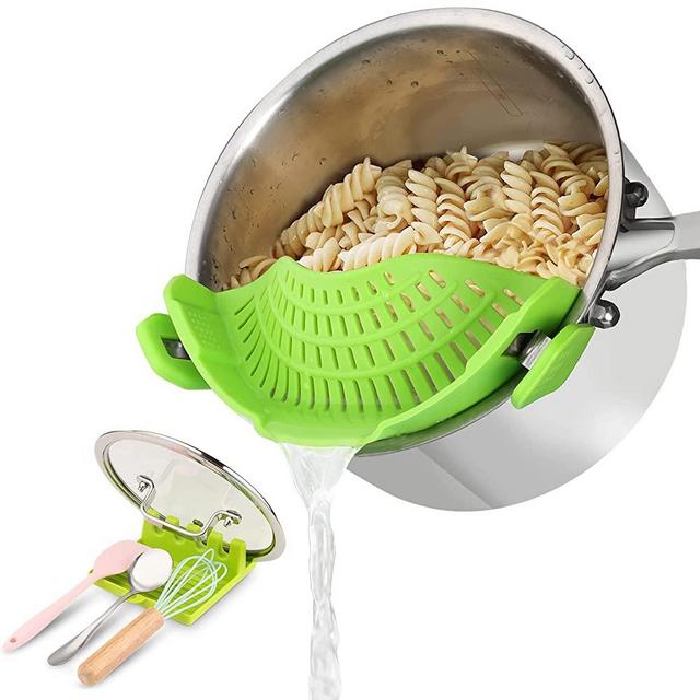Clip on Pasta Strainer,Fits Pots Pan Bowls Kitchen Strainer, Silicone Food Strainer,Heat Resistant for Spaghetti Pasta Kitchen Gadgets Comes with Lid Holder