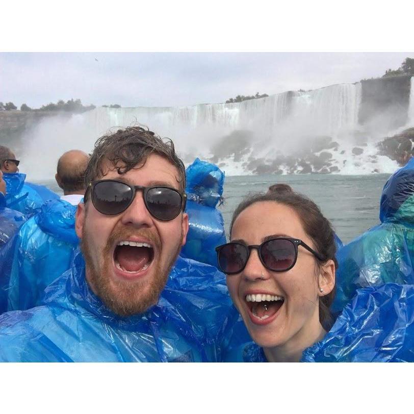 Wetting wet at Niagara Falls