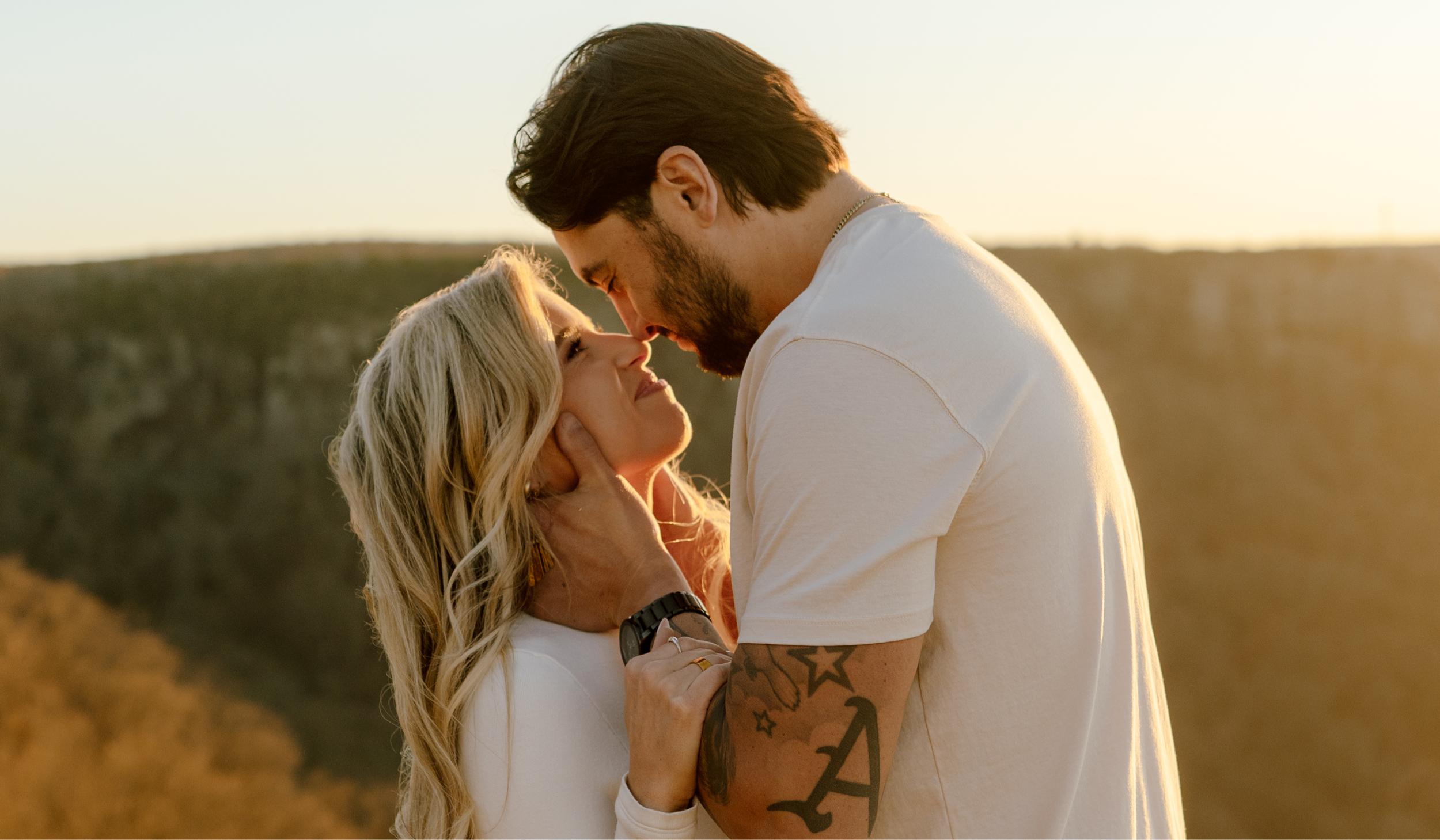 The Wedding Website of Tara Sawyer and Chris Oliver