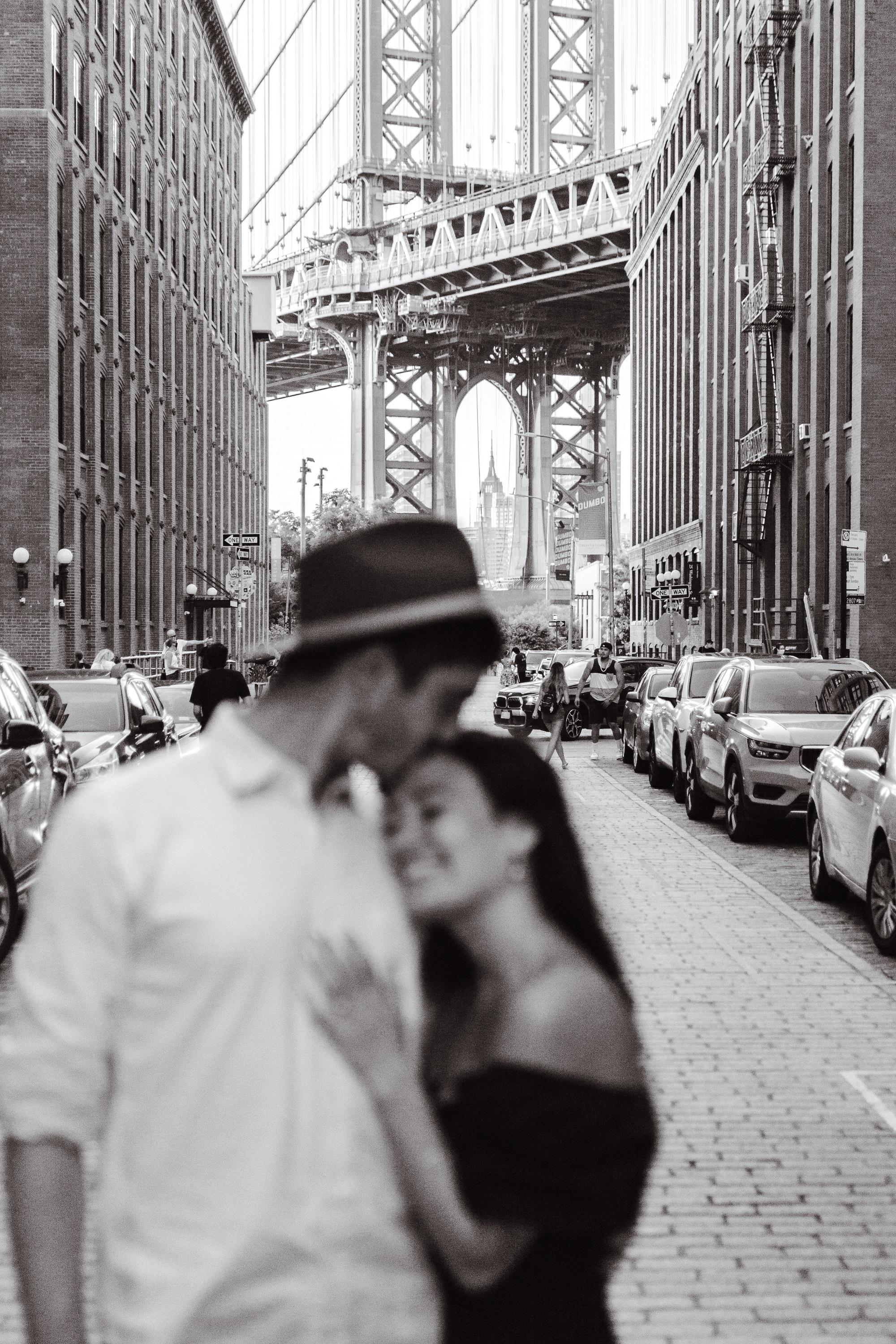 The Wedding Website of Etienne Pechikoff and Sara Love