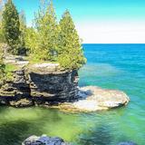 Cave Point County Park