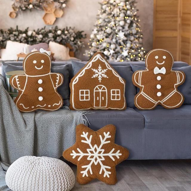 HunnmingRe 4 Pcs Christmas Throw Pillows Plush Gingerbread Men Gingerbread House Snowflake Shaped Pillow for Christmas Winter Holiday Party Outdoor Bedroom Cushion Decoration