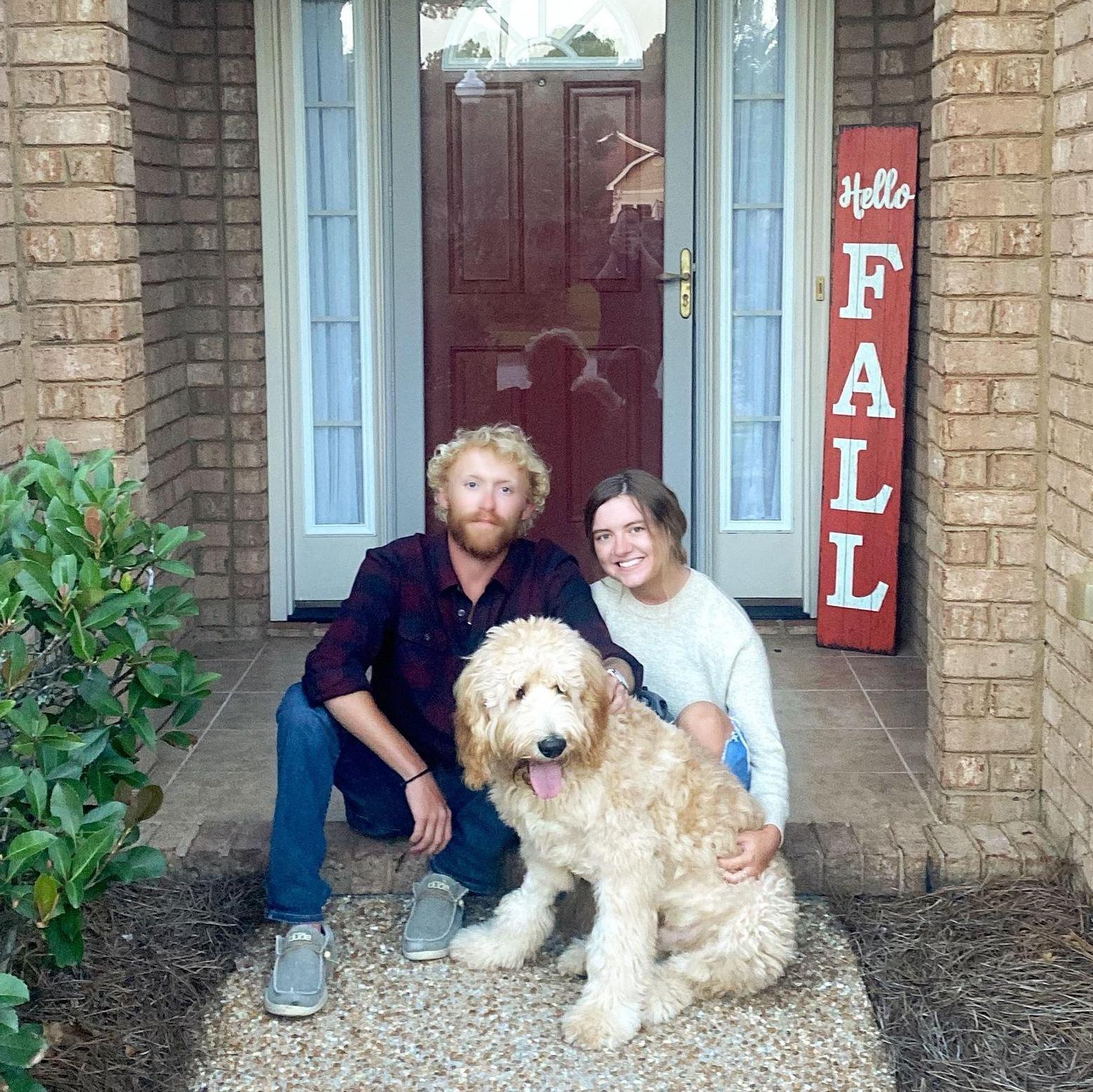 Kayla & Noah move into their first house!